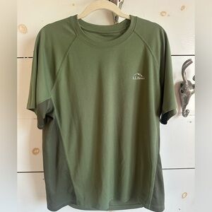 L.L. Bean Men's Olive Short Sleeve Tee